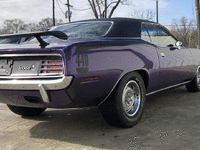 Image 4 of 8 of a 1970 PLYMOUTH BARRACUDA