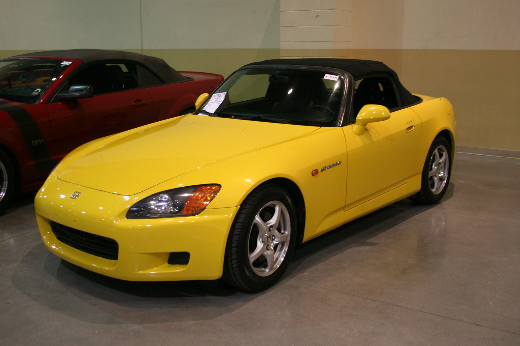 1st Image of a 2001 HONDA S2000