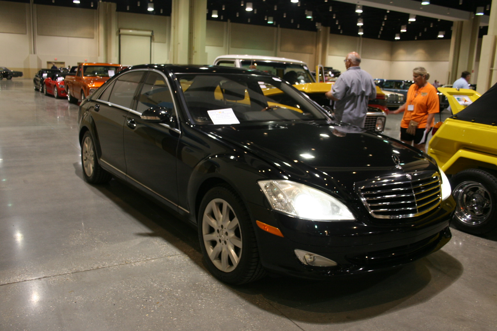 1st Image of a 2007 MERCEDES-BENZ S-CLASS S550