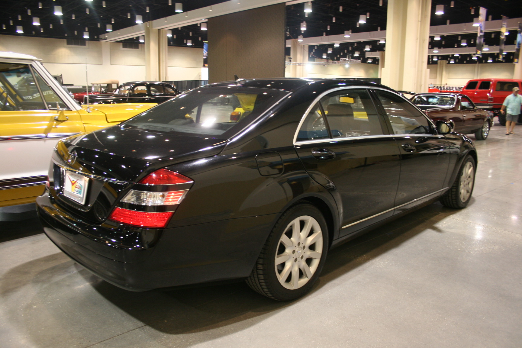 9th Image of a 2007 MERCEDES-BENZ S-CLASS S550