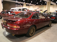 Image 8 of 9 of a 1996 LEXUS SC400