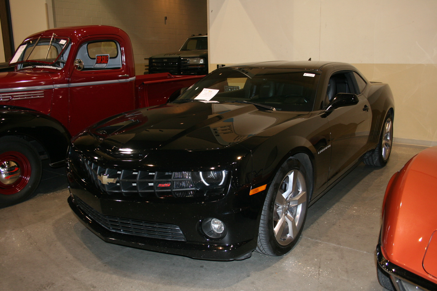 1st Image of a 2011 CHEVROLET CAMARO 2SS