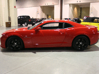 Image 3 of 10 of a 2014 CHEVROLET CAMARO 2SS