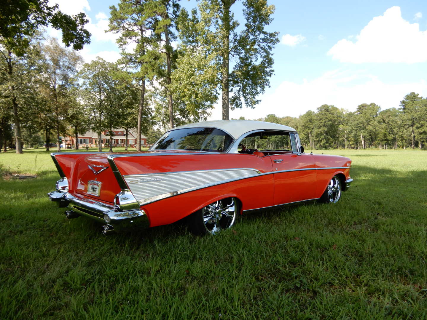 2nd Image of a 1957 CHEVROLET BEL-AIR