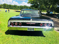 Image 7 of 12 of a 1964 CHEVROLET IMPALA SS