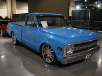 Image 3 of 10 of a 1969 CHEVROLET C10