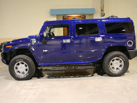 Image 3 of 12 of a 2003 HUMMER H2 3/4 TON