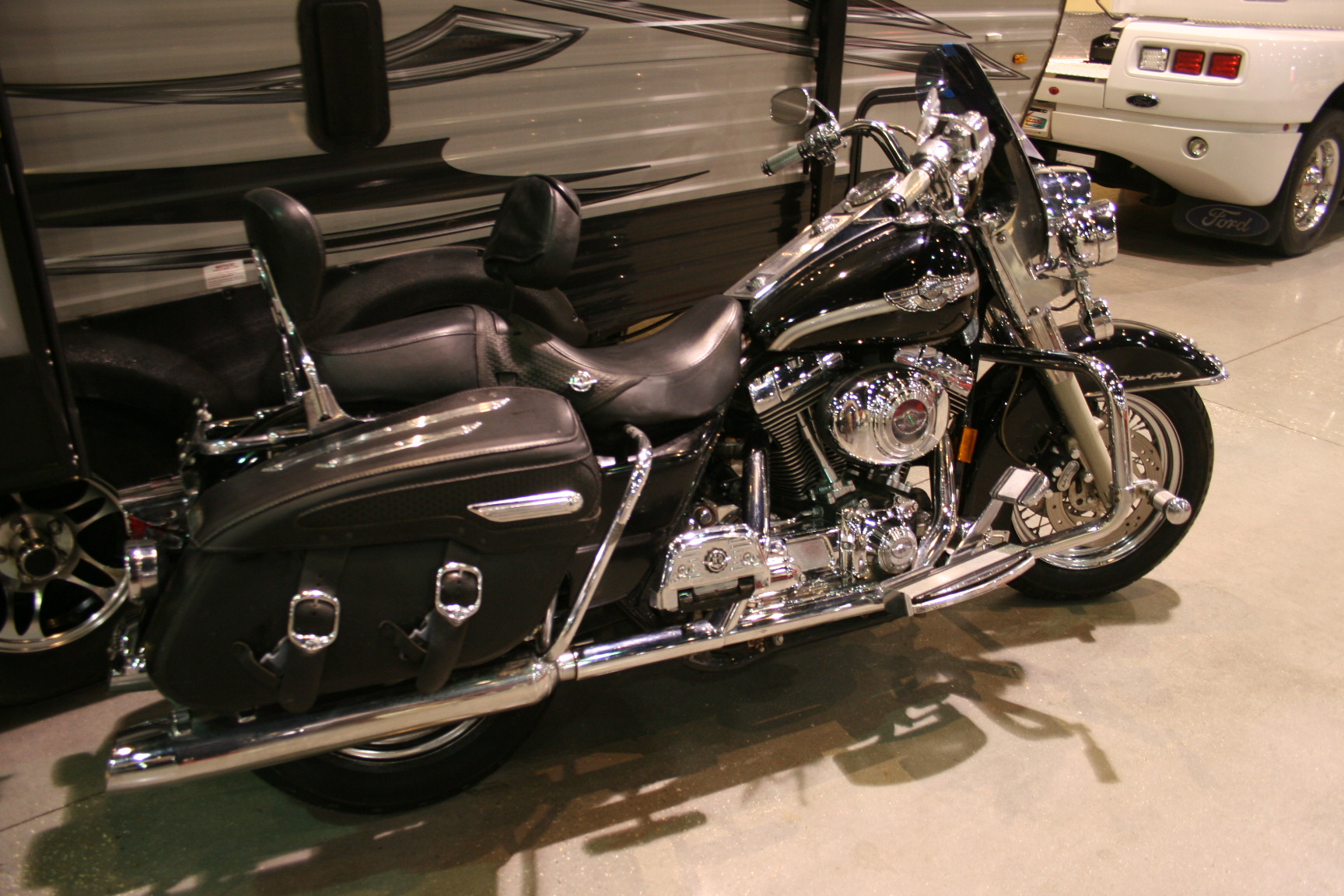 1st Image of a 2003 HARLEY-DAVIDSON FLHRCI