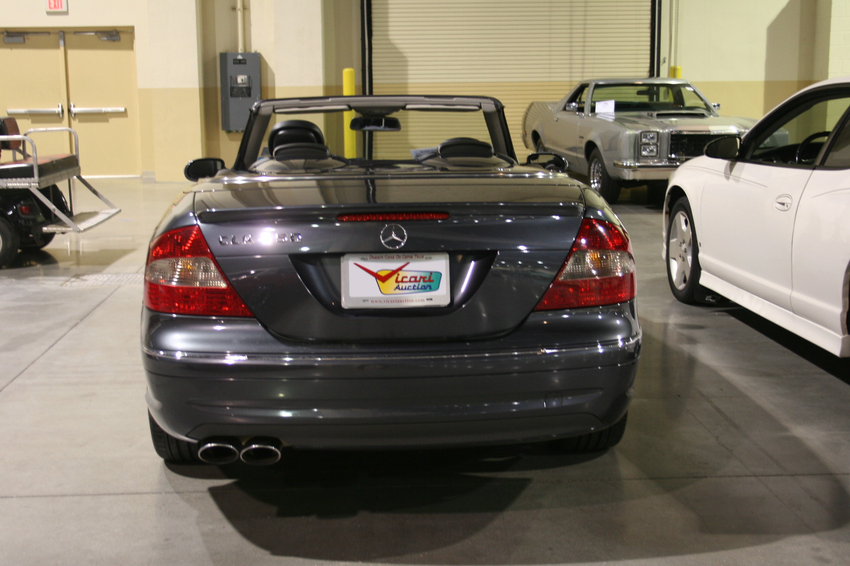 8th Image of a 2008 MERCEDES-BENZ CLK-CLASS CLK550