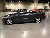 Image 3 of 9 of a 2008 MERCEDES-BENZ CLK-CLASS CLK550