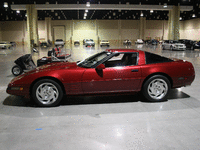 Image 3 of 10 of a 1994 CHEVROLET CORVETTE