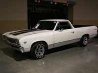 Image 2 of 9 of a 1967 CHEVROLET EL CAMINO