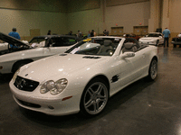 Image 2 of 10 of a 2004 MERCEDES-BENZ SL-CLASS SL500