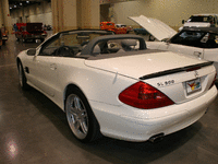 Image 8 of 10 of a 2004 MERCEDES-BENZ SL-CLASS SL500