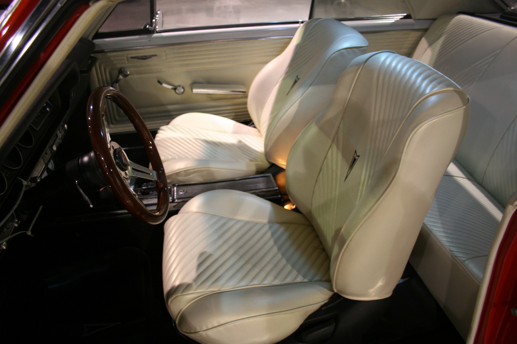 4th Image of a 1965 PONTIAC GTO