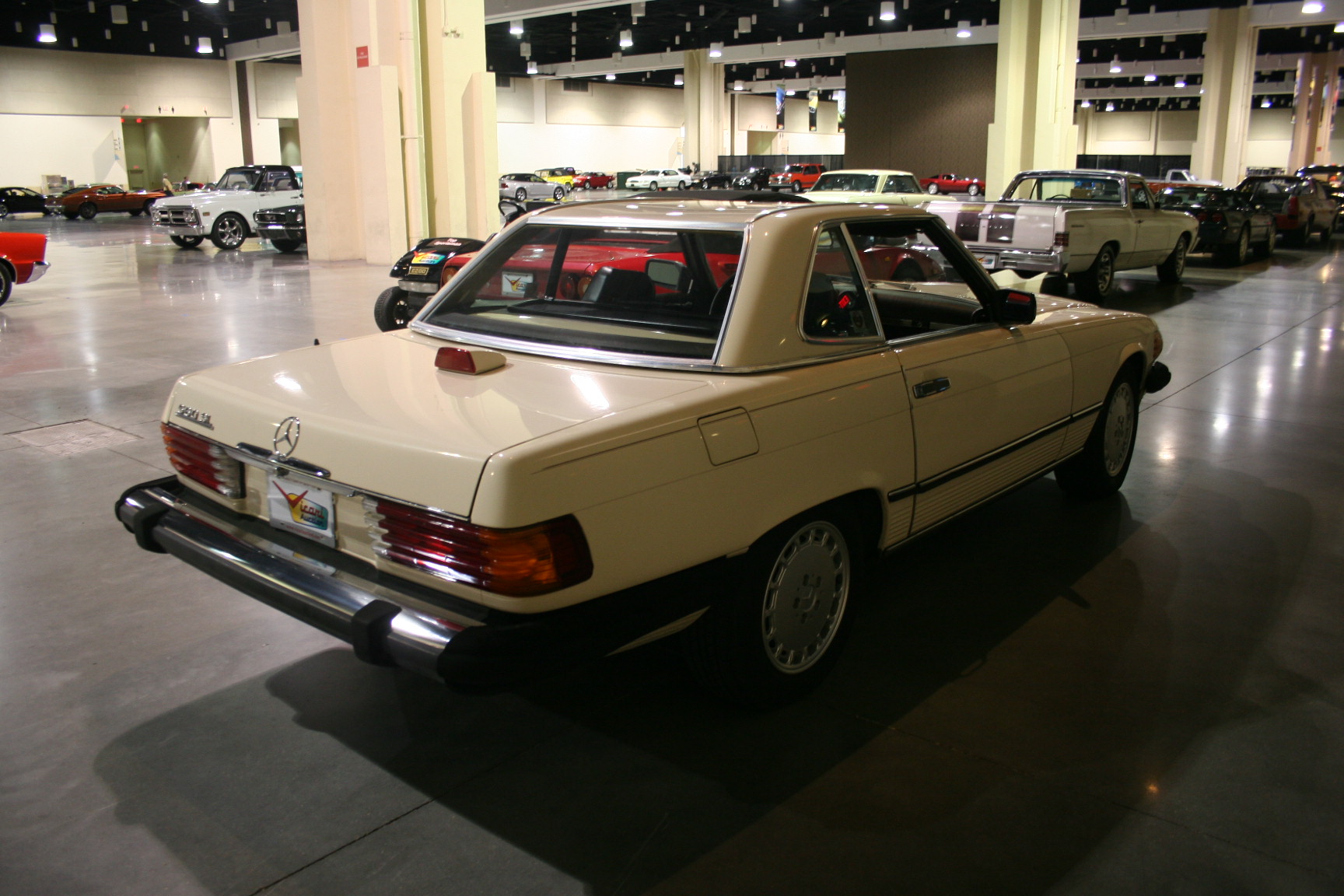 7th Image of a 1987 MERCEDES-BENZ 560 560SL