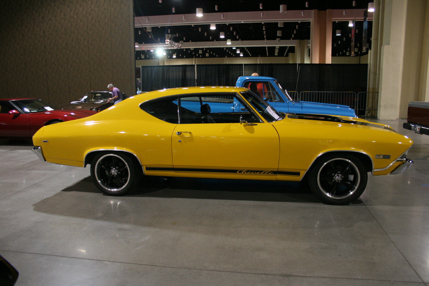 2nd Image of a 1969 CHEVROLET MALIBU