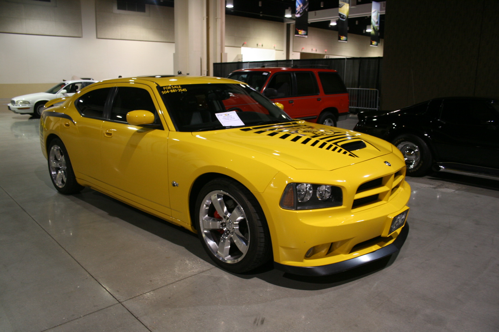 1st Image of a 2007 DODGE CHARGER SRT-8