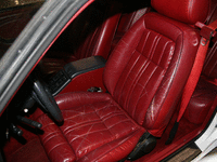 Image 5 of 10 of a 1988 FORD THUNDERBIRD TURBO