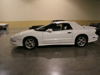 Image 3 of 10 of a 1995 PONTIAC FIREBIRD