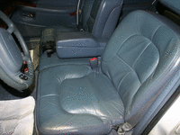 Image 4 of 9 of a 1997 BUICK PARK AVENUE