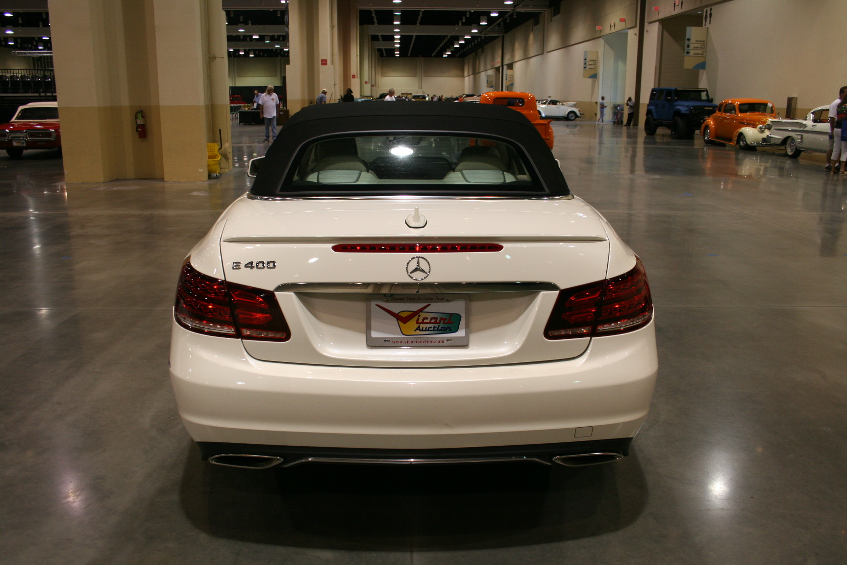 9th Image of a 2016 MERCEDES-BENZ E-CLASS E400