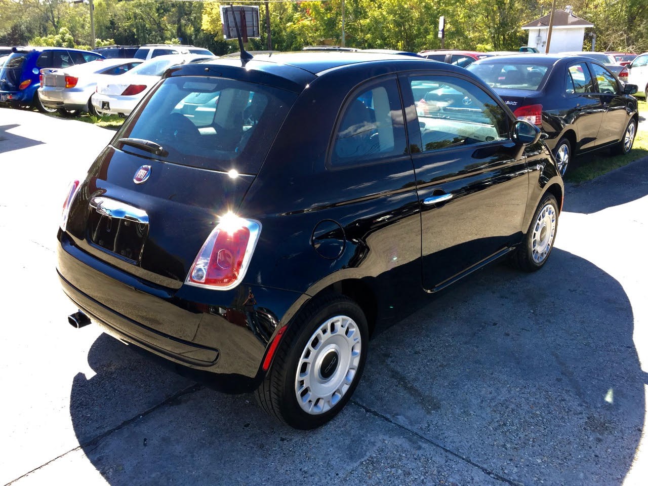8th Image of a 2015 FIAT FIAT 500