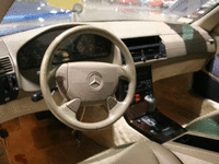 Image 4 of 10 of a 1998 MERCEDES-BENZ SL-CLASS SL500