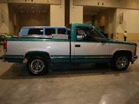 Image 5 of 9 of a 1994 GMC TRUCK SIERRA C1500