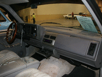 Image 8 of 9 of a 1994 GMC TRUCK SIERRA C1500