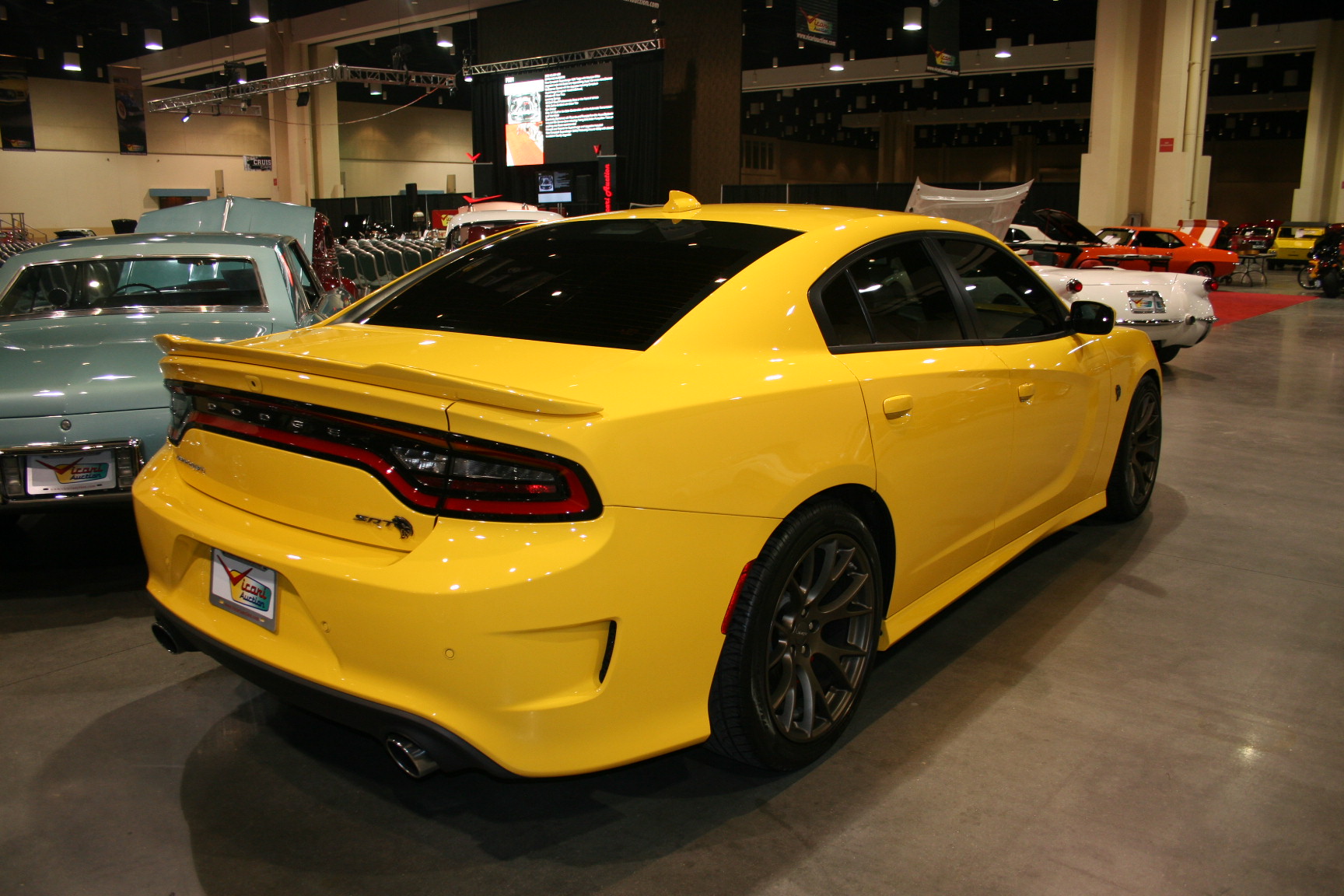 9th Image of a 2017 DODGE CHARGER SRT HELLCAT