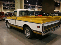 Image 10 of 11 of a 1972 CHEVROLET C10