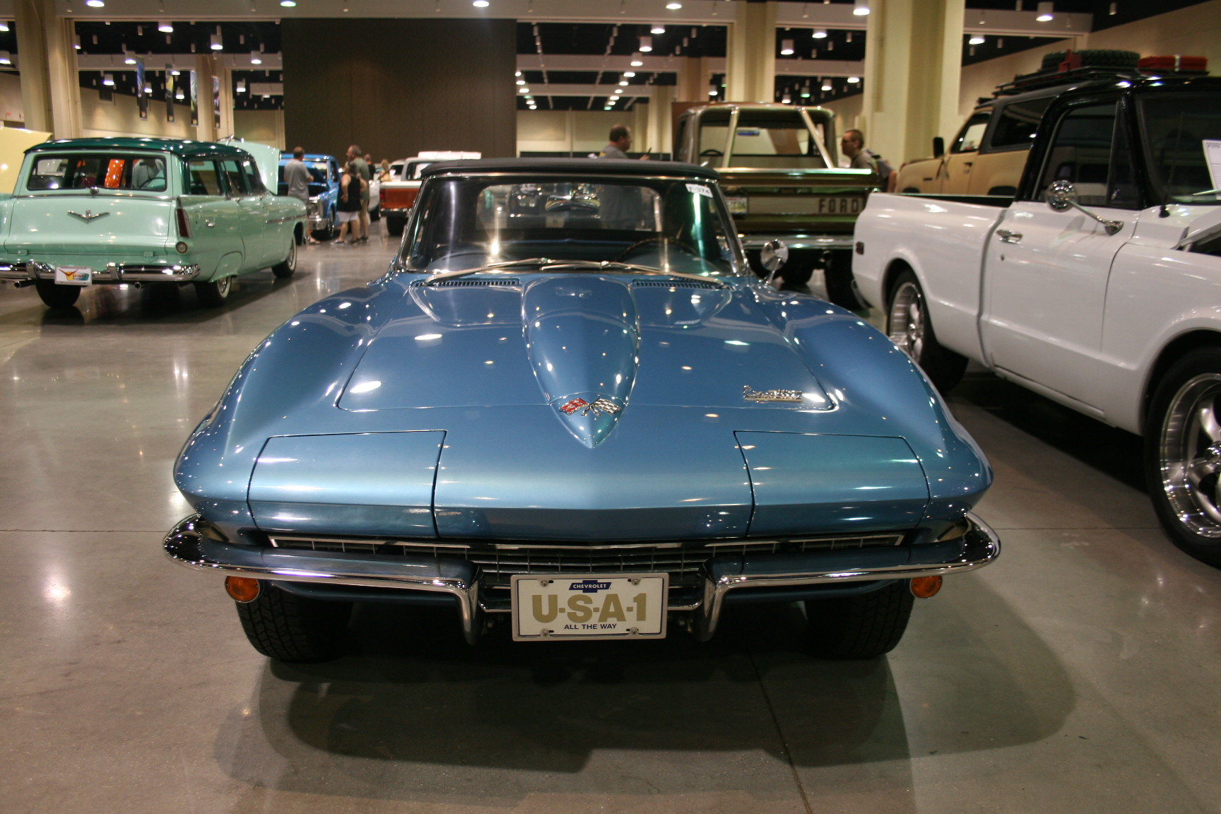 1st Image of a 1966 CHEVROLET CORVETTE