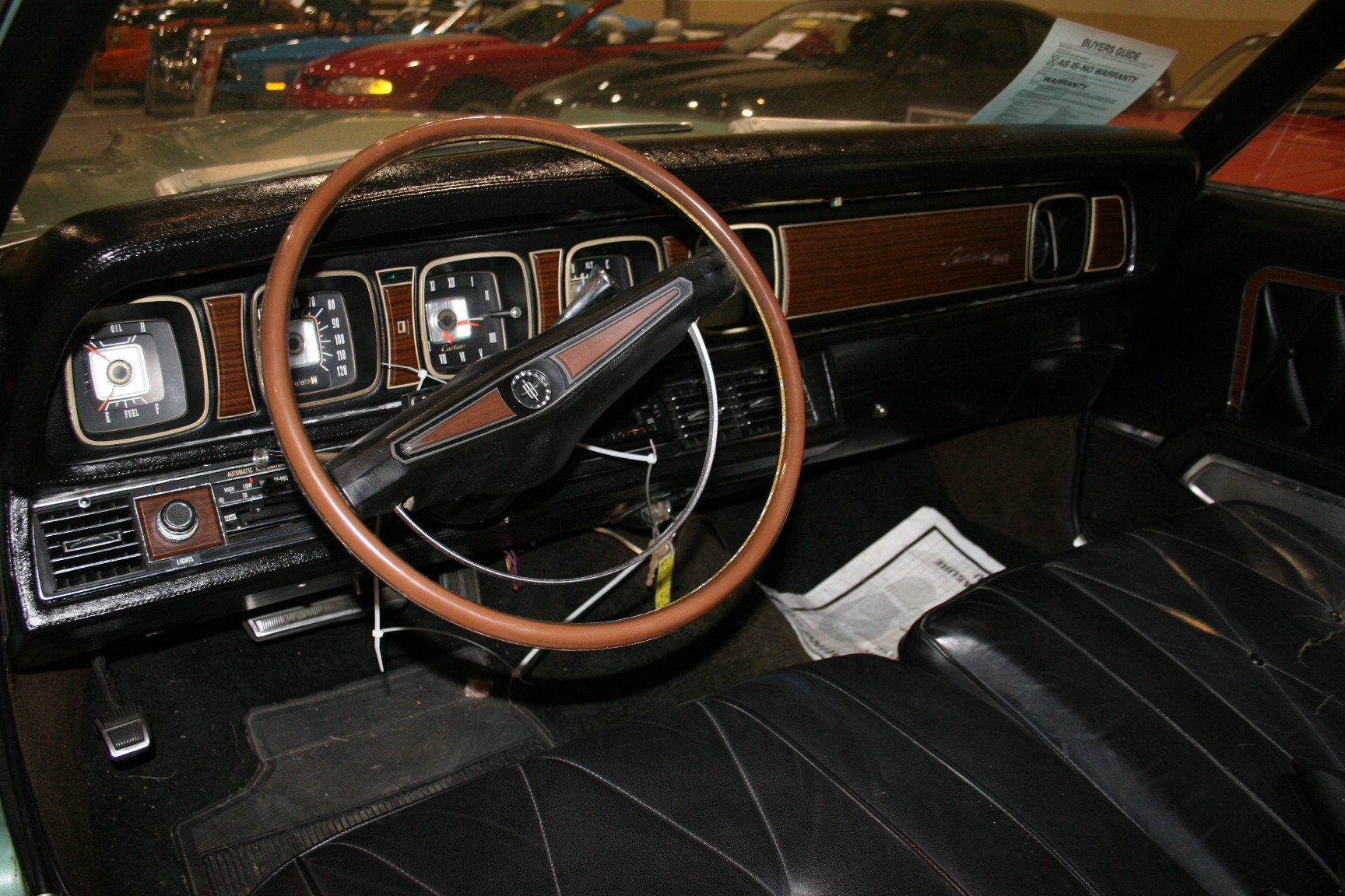 2nd Image of a 1969 LINCOLN CONTINENTAL MARK III