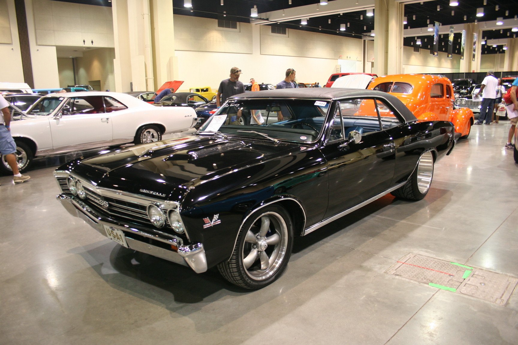 3rd Image of a 1967 CHEVROLET MALIBU