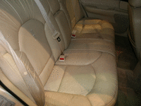 Image 7 of 10 of a 1995 LINCOLN CONTINENTAL