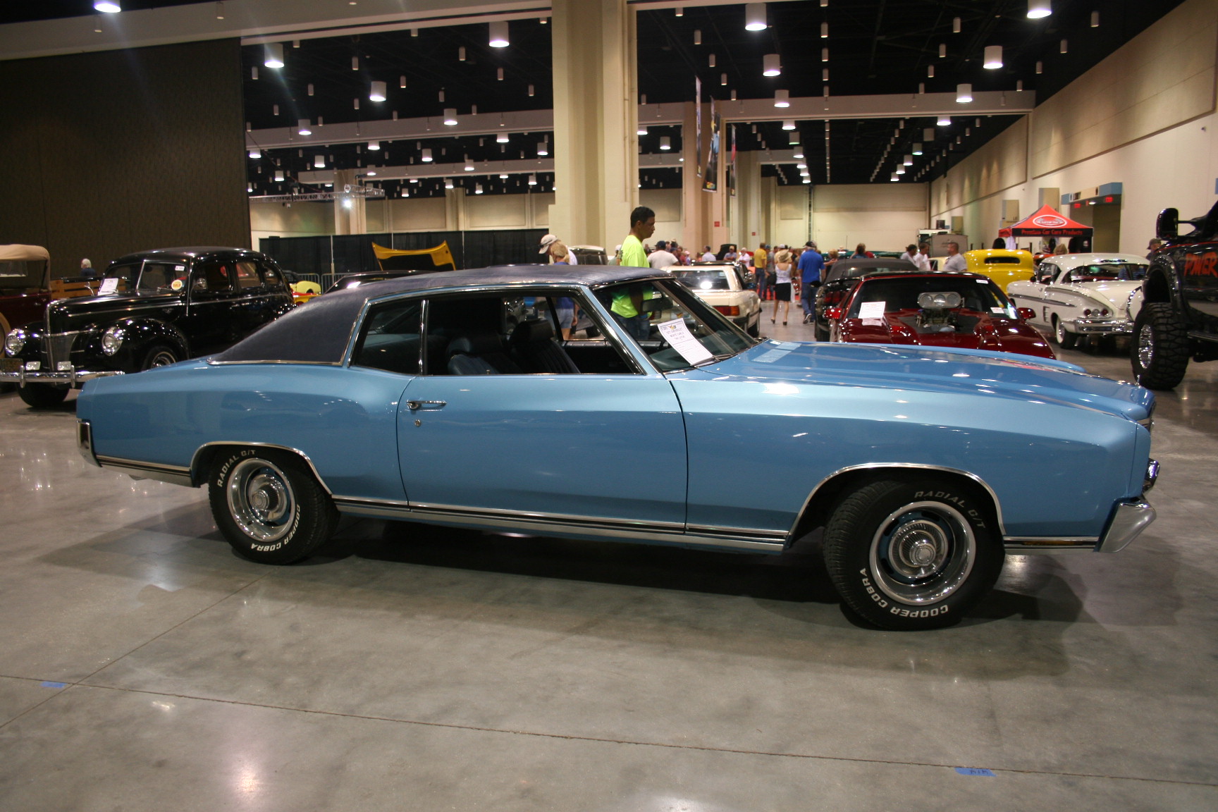 2nd Image of a 1971 CHEVROLET MONTE CARLO