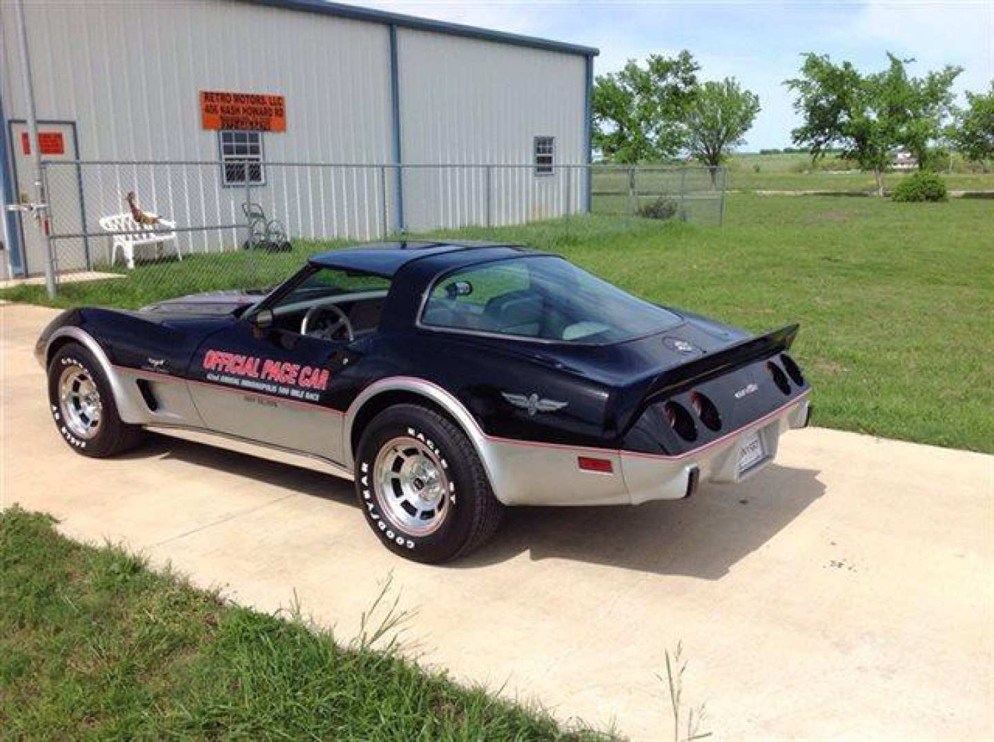 2nd Image of a 1978 CHEVROLETTE CORVETTE INDY PACE