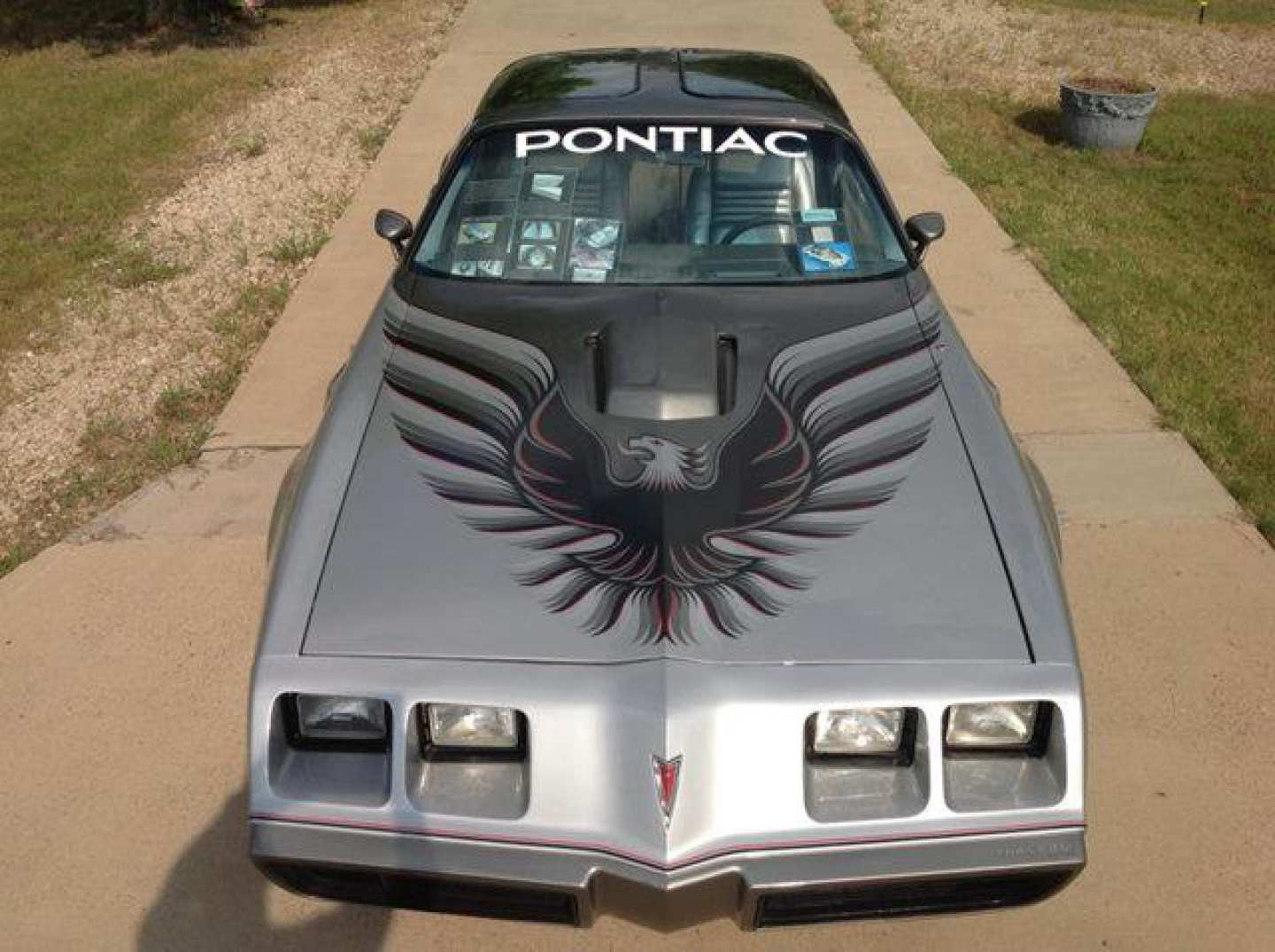 2nd Image of a 1979 PONTIAC TRANS AM