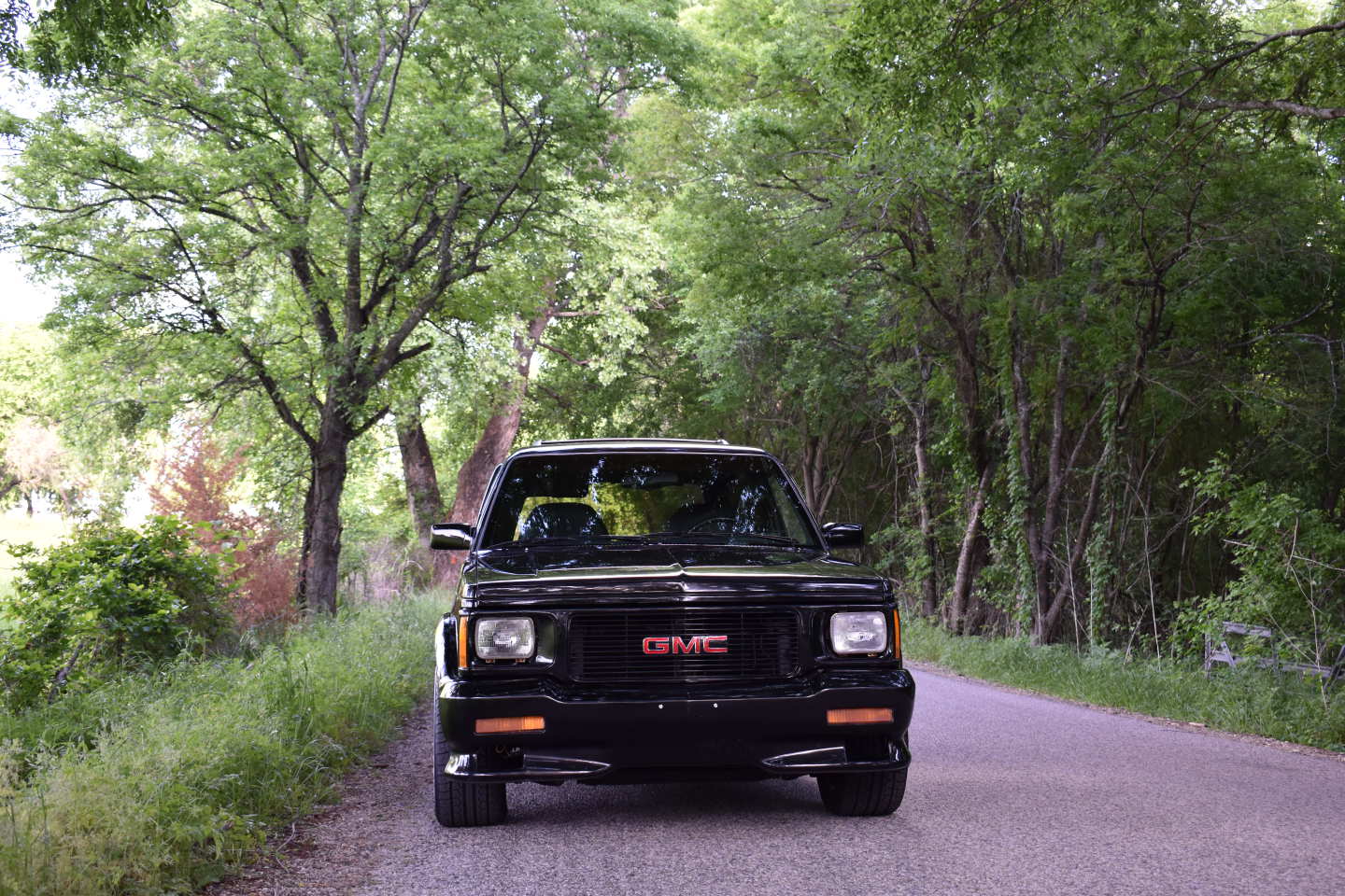 6th Image of a 1993 GMC TYPHOON