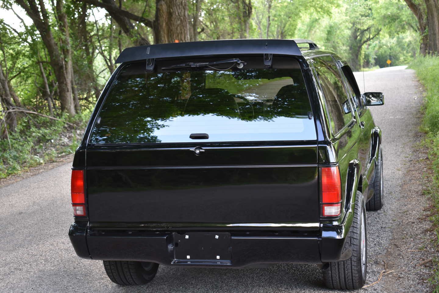 15th Image of a 1993 GMC TYPHOON