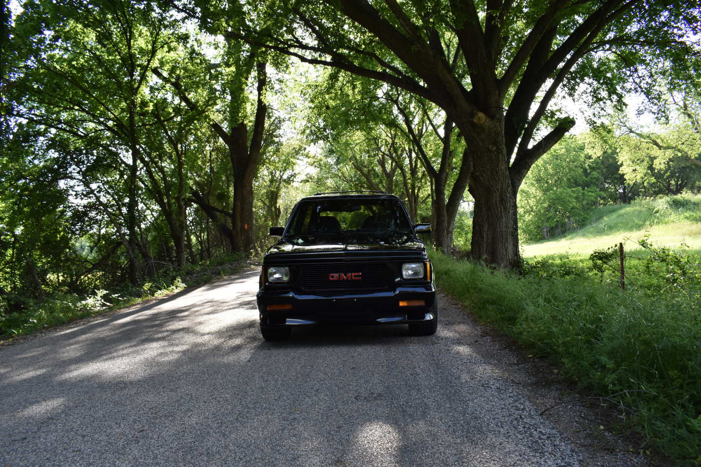 21st Image of a 1993 GMC TYPHOON