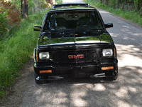 Image 4 of 41 of a 1993 GMC TYPHOON