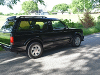 Image 11 of 41 of a 1993 GMC TYPHOON