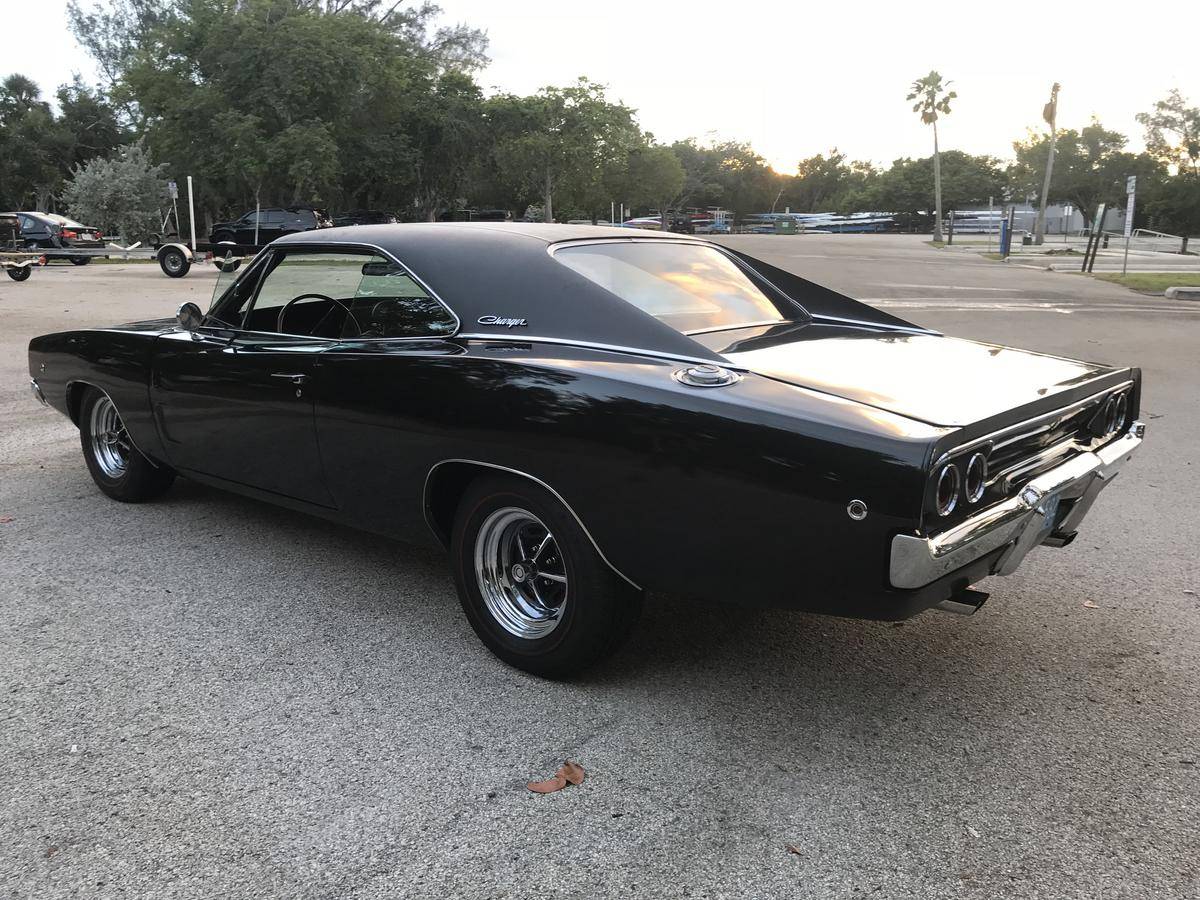1st Image of a 1968 DODGE CHARGER R/T