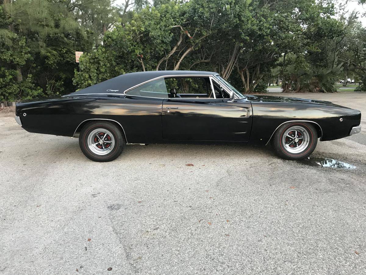 4th Image of a 1968 DODGE CHARGER R/T