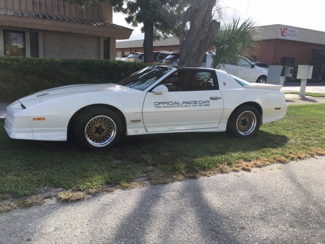 3rd Image of a 1989 PONTIAC TRANS AM