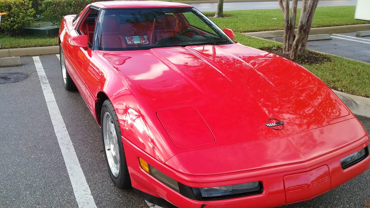 2nd Image of a 1993 CHEVROLET CORVETTE