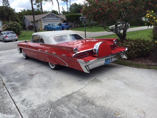 2nd Image of a 1959 PONTIAC BONNEVILLE