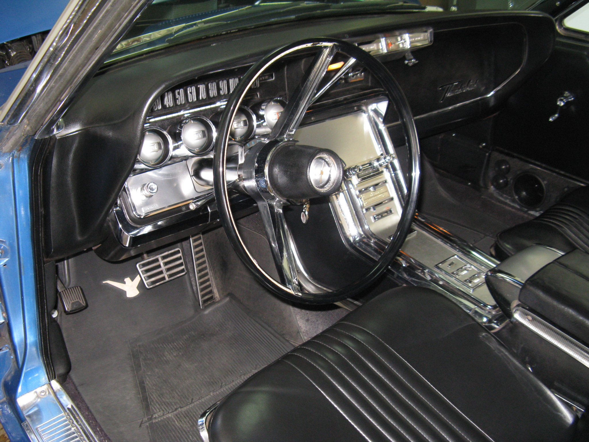8th Image of a 1964 FORD THUNDERBIRD